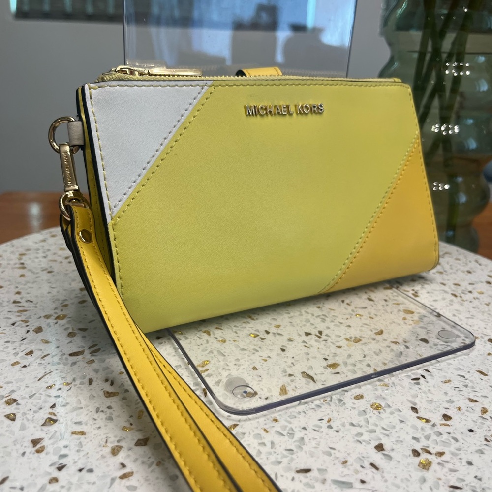 Michael Kors Yellow and White Wristlet